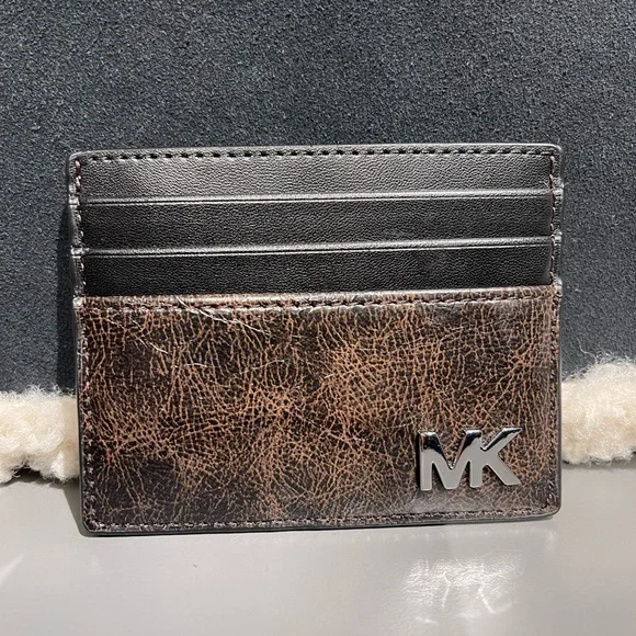 MICHAEL KORS Cyrus Burnished Tall Card Case
Chocolate Brown 
NWT - Picture 14 of 16